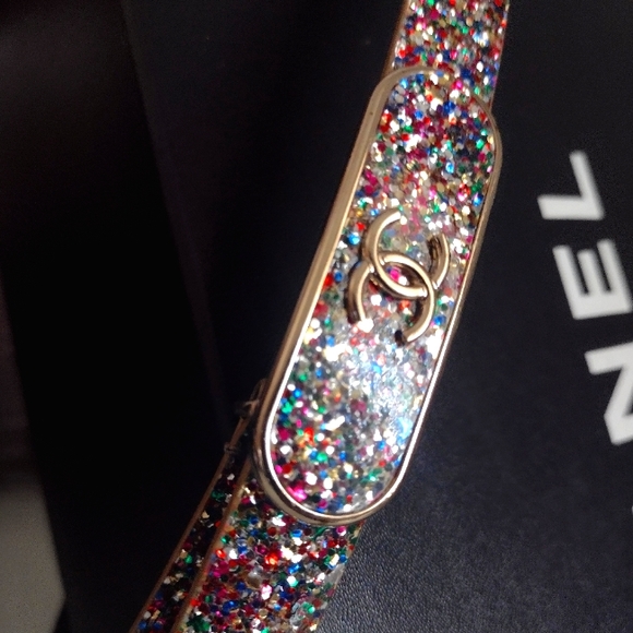 SOLD  Chanel 17K Astronaut Collection Multicolored (Glitter) Belt - Picture 11 of 15